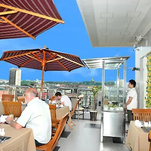 Hotel Grand United - 21st Downtown ***