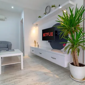 Homestay Alex Lara 